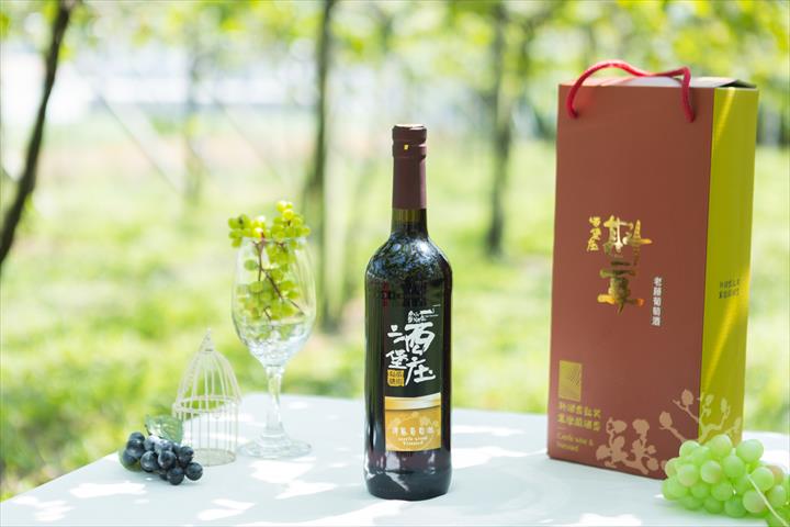 農村酒品 - 特級白葡萄酒是以金香葡萄釀造而 產品圖片（圖片編號 989219）